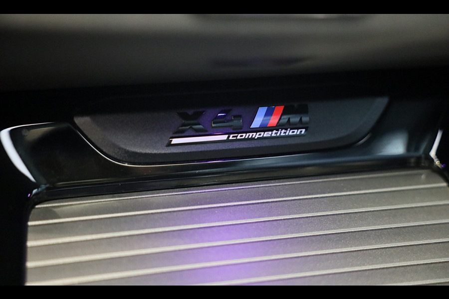 BMW X4 M Competition / Carbon / Head Up / Memory / Camera / Schaalstoelen / Leder / Dode Hoek / Cruise Control / Pano / 21 Inch