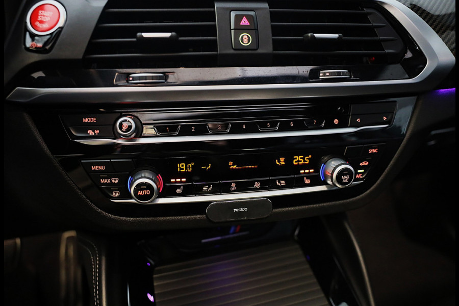 BMW X4 M Competition / Carbon / Head Up / Memory / Camera / Schaalstoelen / Leder / Dode Hoek / Cruise Control / Pano / 21 Inch