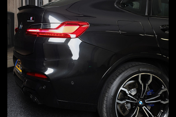 BMW X4 M Competition / Carbon / Head Up / Memory / Camera / Schaalstoelen / Leder / Dode Hoek / Cruise Control / Pano / 21 Inch