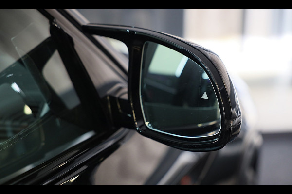 BMW X4 M Competition / Carbon / Head Up / Memory / Camera / Schaalstoelen / Leder / Dode Hoek / Cruise Control / Pano / 21 Inch