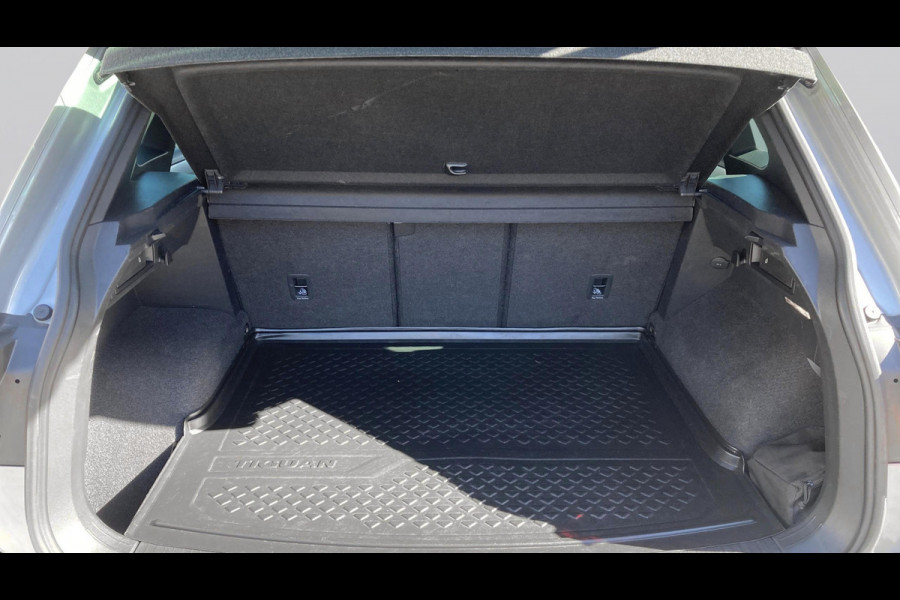 Volkswagen Tiguan 1.5 TSI ACT 150pk DSG Comfortline Business | Navi | Full-LED | 19Inch | Virtual Cockpit