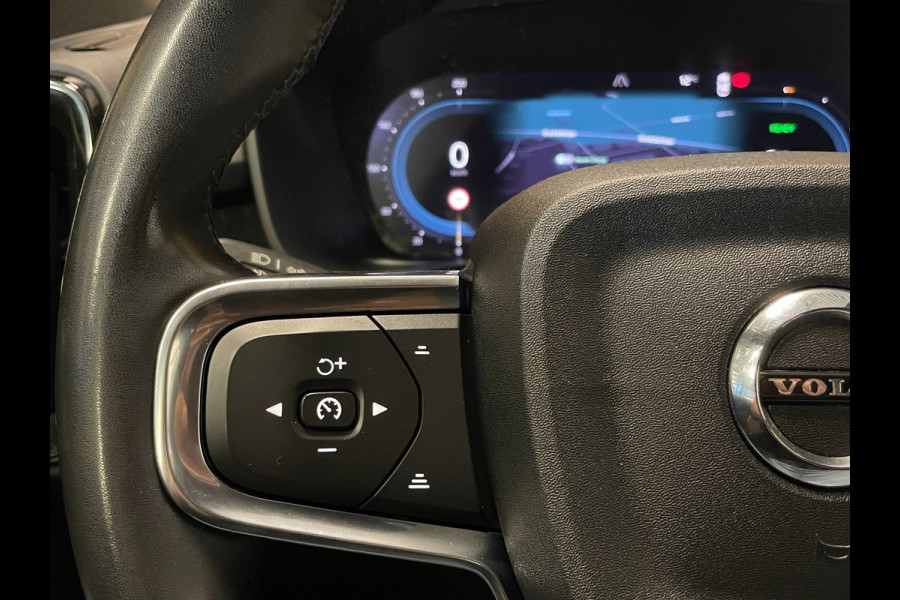 Volvo XC40 Recharge Plus 70 kWh|90%SOH|BLACK|ACC|CAMERA|CARPLAY/ANDROID AUTO|STOEL+STUURVERW|ELEK.KLEP|NL-AUTO|NAP|INC.BTW|1e EIG|