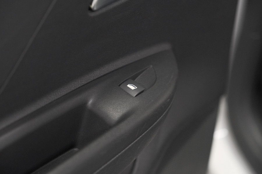 Opel Mokka Electric Level 5 50 kWh | 11 KW Lader | Camera | Adaptieve Cruise Control | Dodehoekdetectie