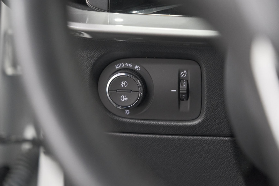 Opel Mokka Electric Level 5 50 kWh | 11 KW Lader | Camera | Adaptieve Cruise Control | Dodehoekdetectie