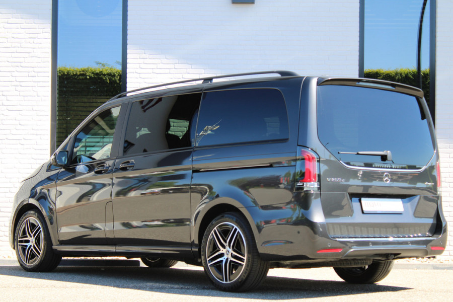 Mercedes-Benz V-Klasse 250d / DC / 4-Matic / AMG / Luchtvering / 2x Elec Schuifd / 360 Cam / Burmester / Vol Opties / NIEUWSTAAT