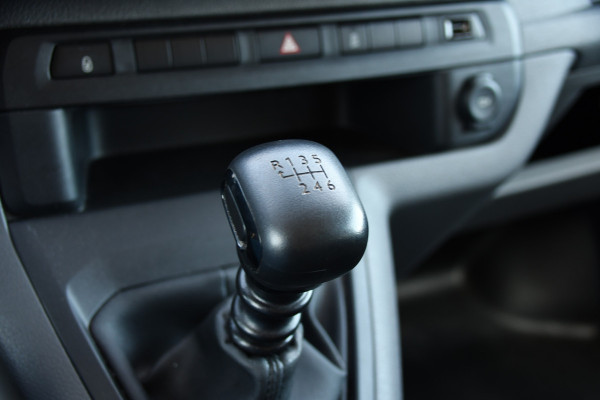 Citroën Jumpy 2.0 BlueHDI 120 L3 PB Edition 360 Camera, Cruise, Carplay, 2 x Schuifdeur, Multimedia, Luxe Cabine, Trekhaak, 122pk, uniek!