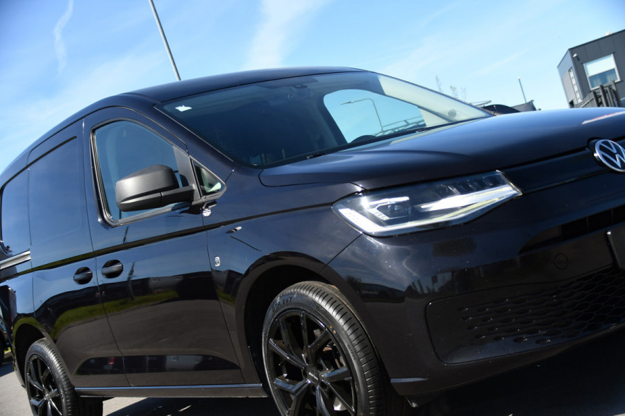 Volkswagen Caddy Cargo 2.0 TDI Black Edition MARGE! Cruise, Carplay, LED, 122pk, Automaat, Nieuw staat! Sensoren, Multimedia, Uniek!
