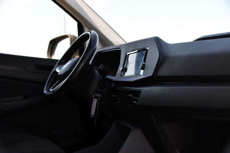 Volkswagen Caddy Cargo 2.0 TDI Black Edition MARGE! Cruise, Carplay, LED, 122pk, Automaat, Nieuw staat! Sensoren, Multimedia, Uniek!