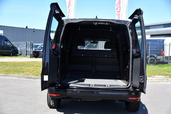 Volkswagen Caddy Cargo 2.0 TDI Black Edition MARGE! Cruise, Carplay, LED, 122pk, Automaat, Nieuw staat! Sensoren, Multimedia, Uniek!