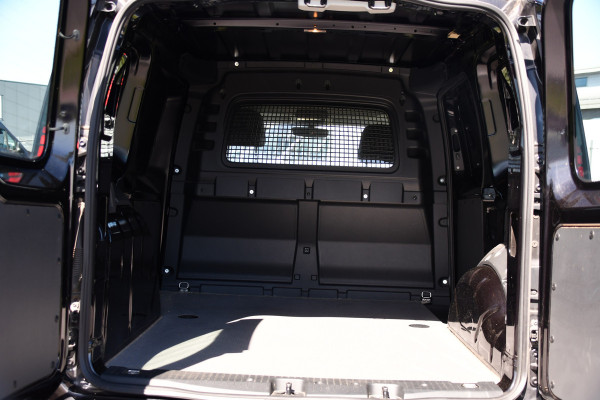 Volkswagen Caddy Cargo 2.0 TDI Black Edition MARGE! Cruise, Carplay, LED, 122pk, Automaat, Nieuw staat! Sensoren, Multimedia, Uniek!