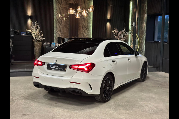 Mercedes-Benz A-Klasse 250 e AMG|Black pakket|PANO|BOMVOL!