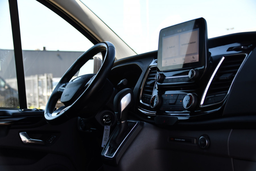 Ford Transit Custom 300 2.0 TDCI L2H1 Limited DC PB Edition Adaptieve Cruise, Camera, Carplay, LED, 2 x Schuifdeur, Automaat, Trekhaak, 130pk, Stoelverwarming, Dodehoek, Uniek!