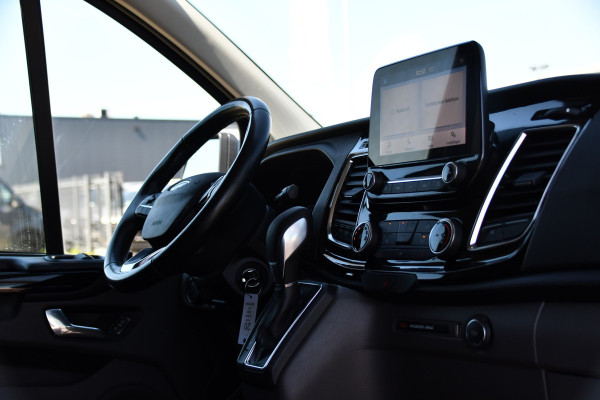 Ford Transit Custom 300 2.0 TDCI L2H1 Limited DC PB Edition Adaptieve Cruise, Camera, Carplay, LED, 2 x Schuifdeur, Automaat, Trekhaak, 130pk, Stoelverwarming, Dodehoek, Uniek!