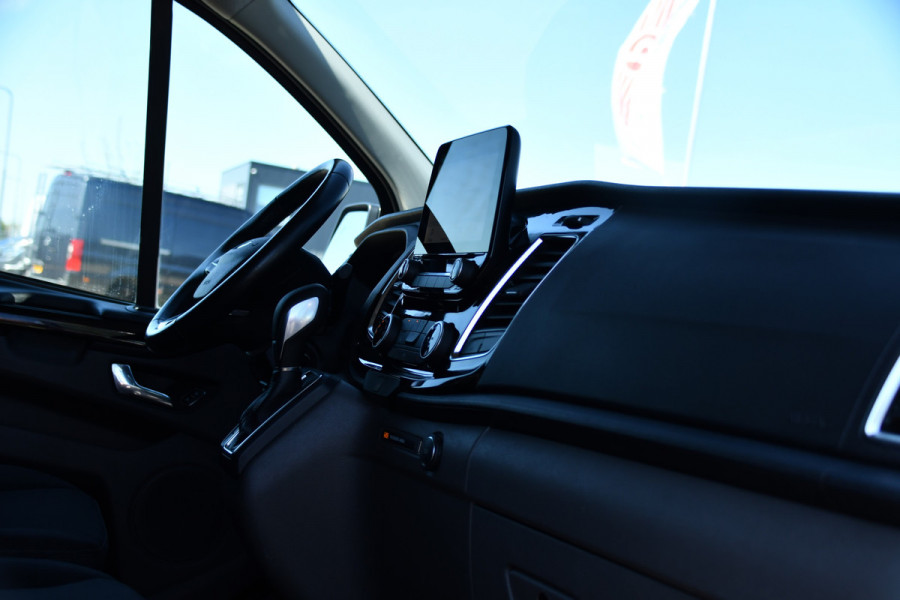 Ford Transit Custom 300 2.0 TDCI L2H1 Limited DC PB Edition Adaptieve Cruise, Camera, Carplay, LED, 2 x Schuifdeur, Automaat, Trekhaak, 130pk, Stoelverwarming, Dodehoek, Uniek!