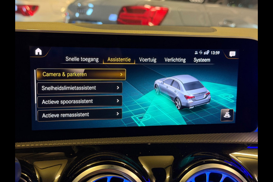 Mercedes-Benz A-Klasse 180 AMG|PANO|SFEER|BOMVOL!