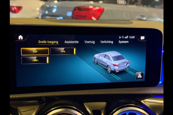 Mercedes-Benz A-Klasse 180 AMG|PANO|SFEER|BOMVOL!