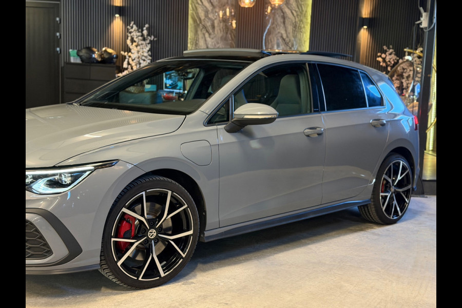 Volkswagen Golf 1.4 eHybrid GTE|PANO|BOMVOL!