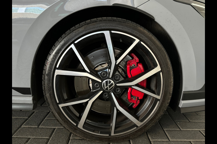 Volkswagen Golf 2.0 TSI GTI Clubsport Pano|HuD|H&K|IQ|Camera