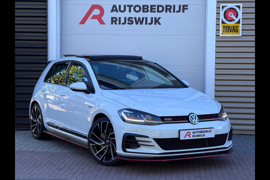 Volkswagen Golf 2.0 TSI GTI Performance Pano/Camera/Keyless