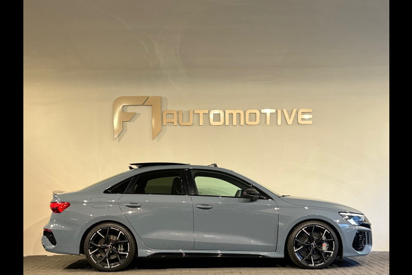 Audi RS3 Limousine 2.5 TFSI quattro Pano|Ceramic|HuD|B&O|Key