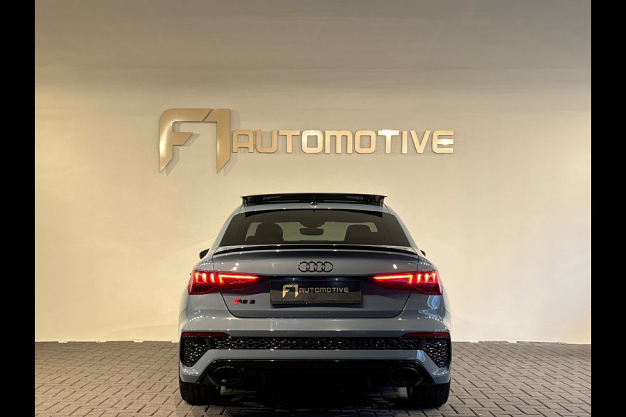 Audi RS3 Limousine 2.5 TFSI quattro Pano|Ceramic|HuD|B&O|Key
