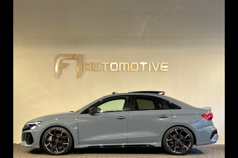 Audi RS3 Limousine 2.5 TFSI quattro Pano|Ceramic|HuD|B&O|Key