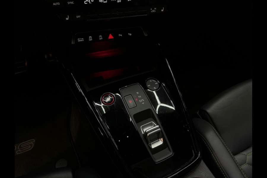 Audi RS3 Limousine 2.5 TFSI quattro Pano|Ceramic|HuD|B&O|Key