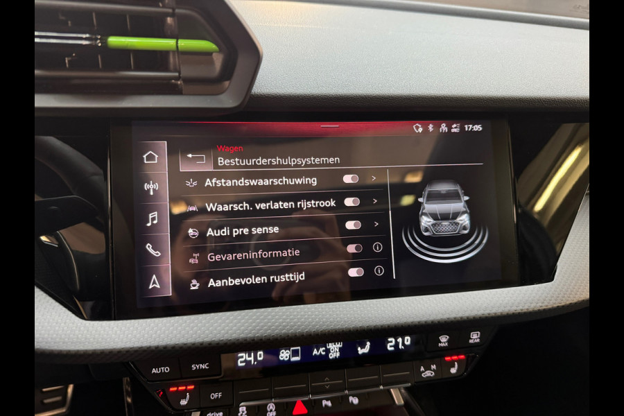 Audi RS3 Limousine 2.5 TFSI quattro Pano|Ceramic|HuD|B&O|Key