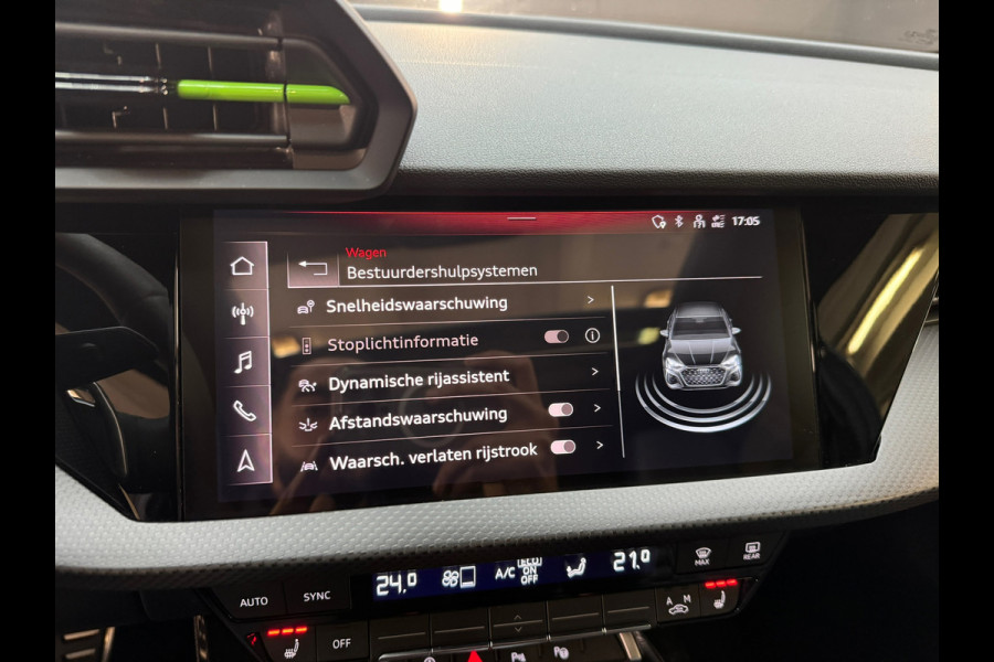 Audi RS3 Limousine 2.5 TFSI quattro Pano|Ceramic|HuD|B&O|Key