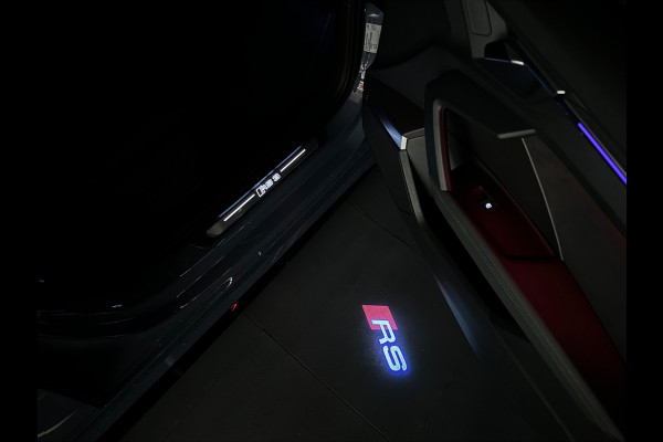Audi RS3 Limousine 2.5 TFSI quattro Pano|Ceramic|HuD|B&O|Key