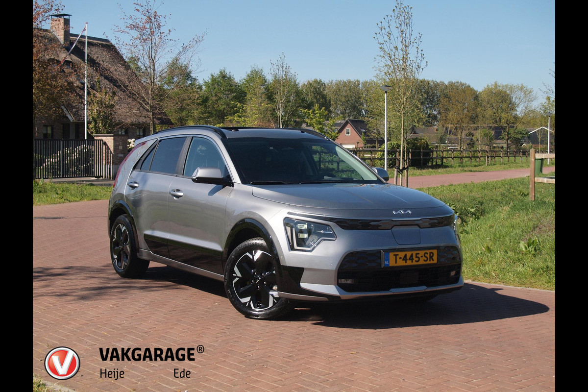 Kia Niro EV ExecutiveLine 64.8 kWh | Panoramadak | 360 Camera | Harman Kardon | Head-Up Display | Apple Carplay |