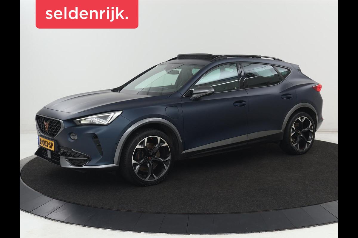 CUPRA Formentor 1.4 eHybrid VZ Performance | SOH 89% | Panoramadak | Leder | Stoelverwarming | Carplay | Sfeerverlichting | Adaptive cruise | Camera | Navigatie | Stuurverwarming | PHEV | Plug In