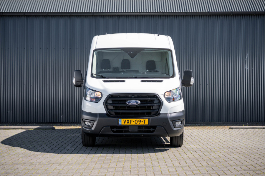 Ford Transit 2.0 EcoBlue L2H2 | Automaat | Camera | Cruise | Airco | Trekhaak