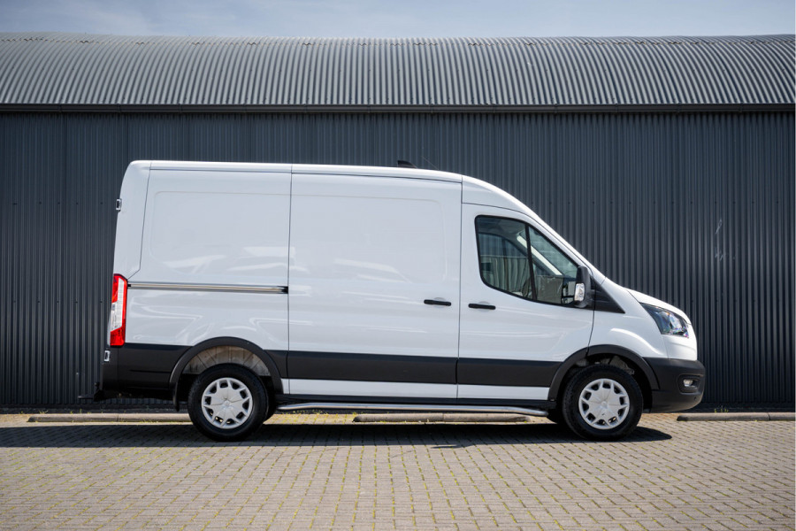 Ford Transit 2.0 EcoBlue L2H2 | Automaat | Camera | Cruise | Airco | Trekhaak