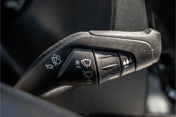 Ford Transit 2.0 EcoBlue L2H2 | Automaat | Camera | Cruise | Airco | Trekhaak