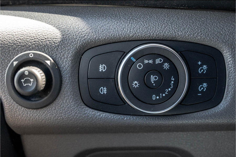 Ford Transit 2.0 EcoBlue L2H2 | Automaat | Camera | Cruise | Airco | Trekhaak