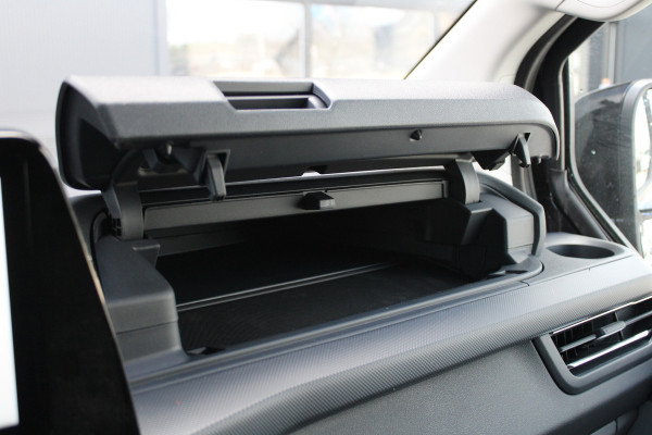 Ford Transit Custom 320 2.0 TDCI L2H1 Limited 150pk - 2x Schuifdeur - Adaptive Cruise - Verwarmd stuur - Blind spot - Navigatie - Camera - Draadloos