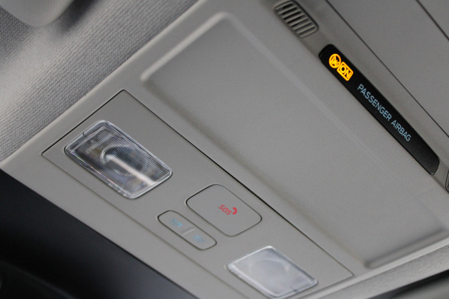 Ford Transit Custom 320 2.0 TDCI L2H1 Limited 150pk - 2x Schuifdeur - Adaptive Cruise - Verwarmd stuur - Blind spot - Navigatie - Camera - Draadloos