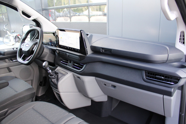 Ford Transit Custom 320 2.0 TDCI L2H1 Limited 150pk - 2x Schuifdeur - Adaptive Cruise - Verwarmd stuur - Blind spot - Navigatie - Camera - Draadloos