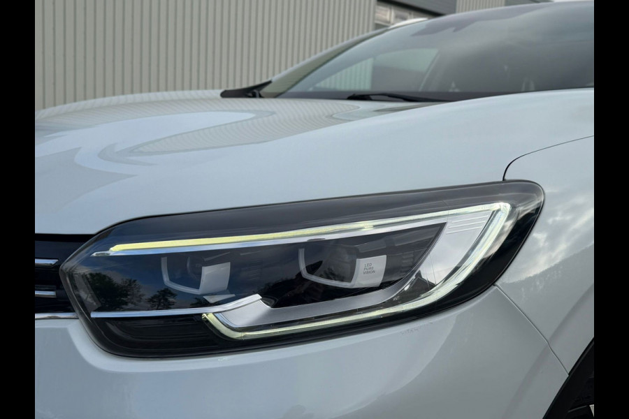 Renault Kadjar 1.3 TCe Black Edition,VOL OPTIES, panoramadak, 19 inch,trekhaak,achteruitrijcamera, 1/2 lederen sportinterieur, led