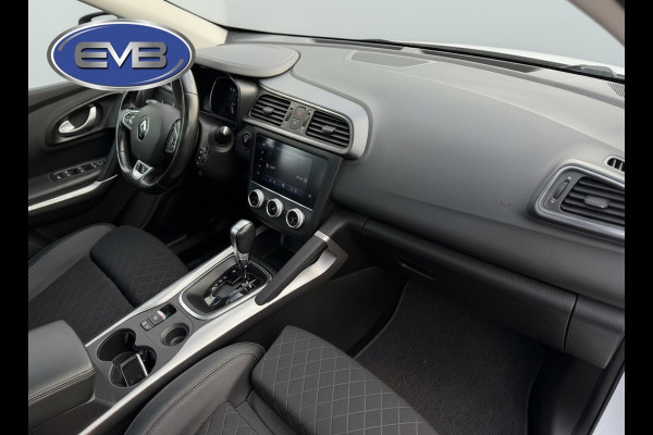Renault Kadjar 1.3 TCe Black Edition,VOL OPTIES, panoramadak, 19 inch,trekhaak,achteruitrijcamera, 1/2 lederen sportinterieur, led