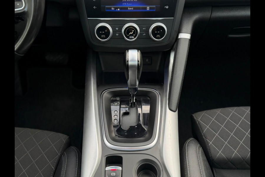 Renault Kadjar 1.3 TCe Black Edition,VOL OPTIES, panoramadak, 19 inch,trekhaak,achteruitrijcamera, 1/2 lederen sportinterieur, led