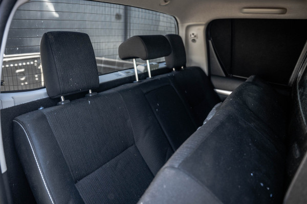Toyota Hilux 2.4 D 4WD | 150 PK | Automaat | Camera | Cruise | Navi | Trekhaak