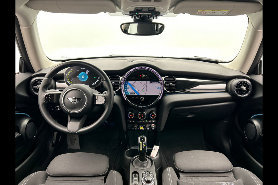 MINI Mini Electric Essential 33 kWh | SOH 100 % | Apple/Carplay | Stoelverwarming | Climate/Control