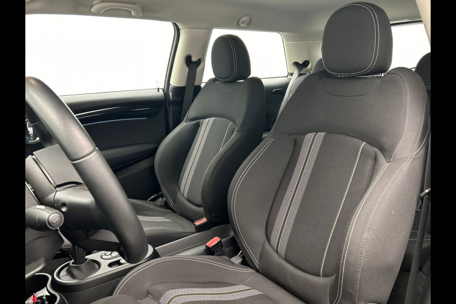 MINI Mini Electric Essential 33 kWh | SOH 100 % | Apple/Carplay | Stoelverwarming | Climate/Control