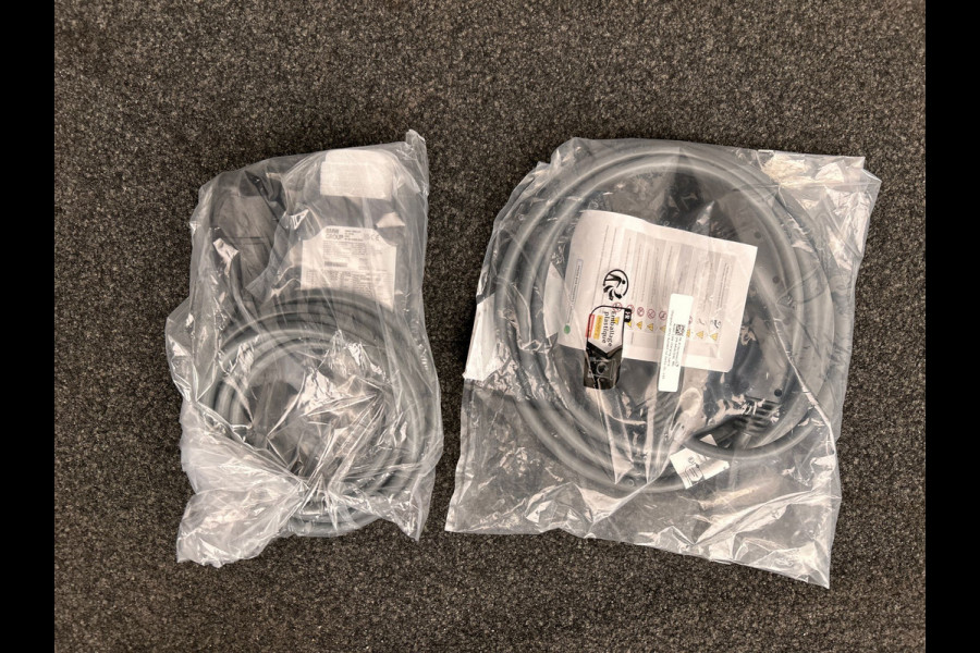 MINI Mini Electric Essential 33 kWh | SOH 100 % | Apple/Carplay | Stoelverwarming | Climate/Control