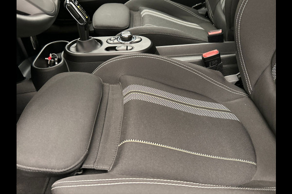 MINI Mini Electric Essential 33 kWh | SOH 100 % | Apple/Carplay | Stoelverwarming | Climate/Control