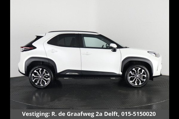 Toyota Yaris Cross 1.5 Hybrid 115 Dynamic | Stuur-/Stoelverwarming | Draadloze telefoonlader | Adaptieve Cruise Control |