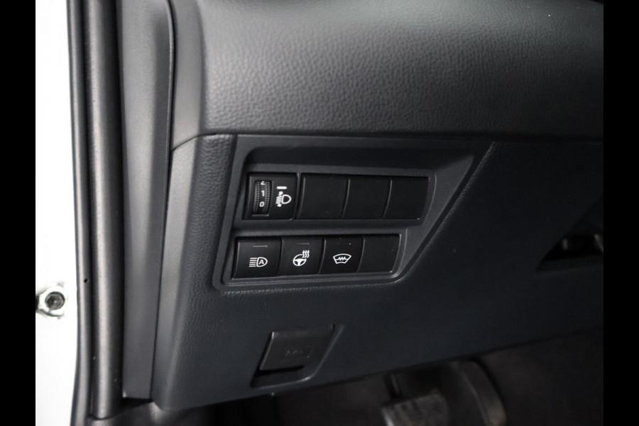 Toyota Yaris Cross 1.5 Hybrid 115 Dynamic | Stuur-/Stoelverwarming | Draadloze telefoonlader | Adaptieve Cruise Control |