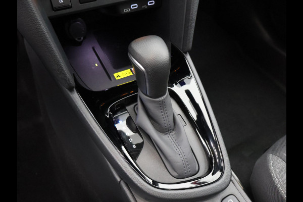 Toyota Yaris Cross 1.5 Hybrid 115 Dynamic | Stuur-/Stoelverwarming | Draadloze telefoonlader | Adaptieve Cruise Control |